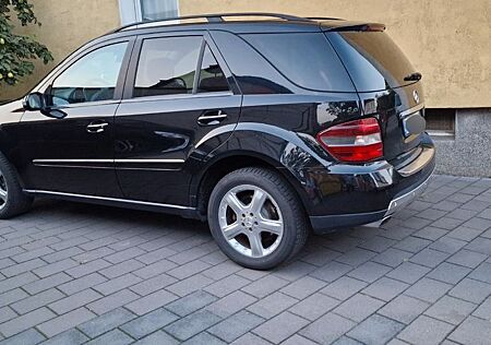 Mercedes-Benz ML 320 CDI 4MATIC -