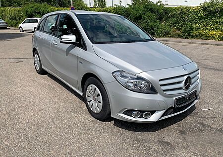 Mercedes-Benz B 180 CDI Blu.EFFIC.,Navi,Sitzh.,PDC,AHK