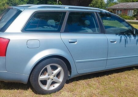 Audi A4 1.8 T Avant -