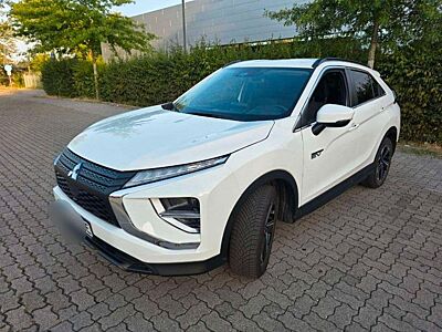 Mitsubishi Eclipse Cross 2.4 PLUG-IN HYBRID 4WD Basis Basis