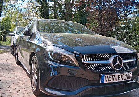 Mercedes-Benz A 200 AMG Line AMG Line