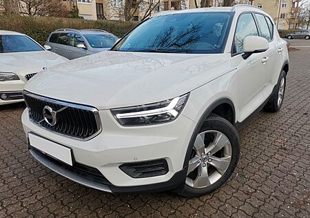 Volvo XC 40 Momentum Pro 2WD AUTOM. T.LEDER 16399NETTO