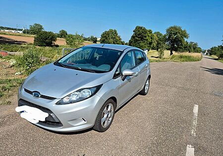 Ford Fiesta 1,4 Trend Autom. Trend | 96 PS | Gepflegt