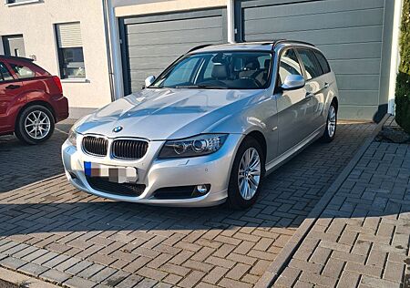 BMW 318i Touring/Navi/Pano/Xenon/PDC/2.Hand/Aut