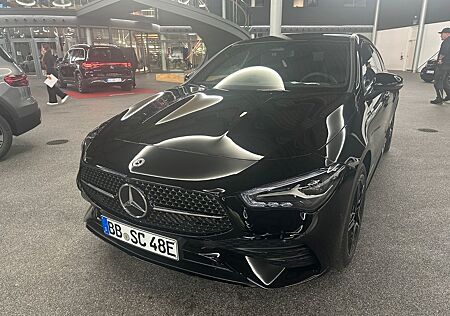 Mercedes-Benz CLA 250 e Shooting Brake AMG Line KAMERA+CARPLAY