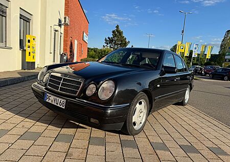 Mercedes-Benz E 320 4MATIC ELEGANCE#LPG#Allrad#Top Zustand