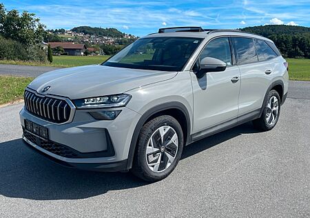 Skoda Kodiaq 2.0TDI DSG 4x4 Selection 7Sit AHK NAV PAN