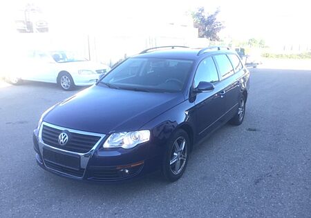 VW Passat Variant Volkswagen 1.6 FSI Comfortline Variant