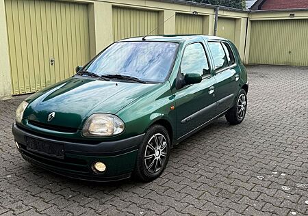 Renault Clio RXE 1.6 Automatik RXE