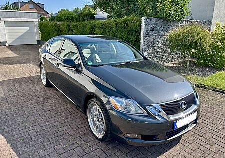 Lexus GS 300 Luxury Facelift Top Zustand!