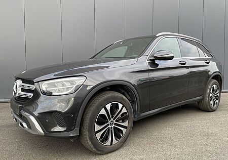 Mercedes-Benz GLC 300 de Luxury 4M PANO BLIS KEYLESS AMBI LUMB