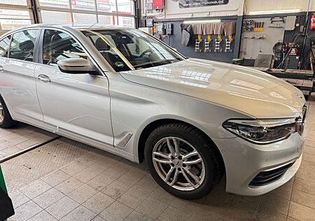 BMW 530i LED*360*ALU*1.Hand*8 Fach