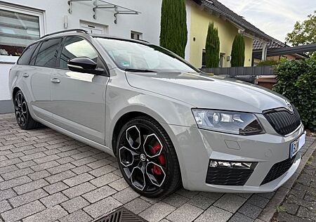 Skoda Octavia 2.0 TSI DSG RS 230 Combi RS