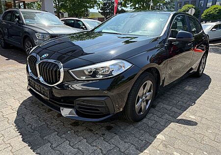 BMW 118 d Advantage *NAVI*PDC*1HD*SCHECKHEFT*