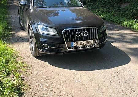Audi Q5 2.0 TDI 140kW S tronic -