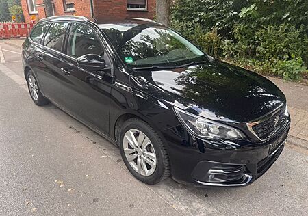 Peugeot 308 PureTech 130 Active Pack SW Active Pack
