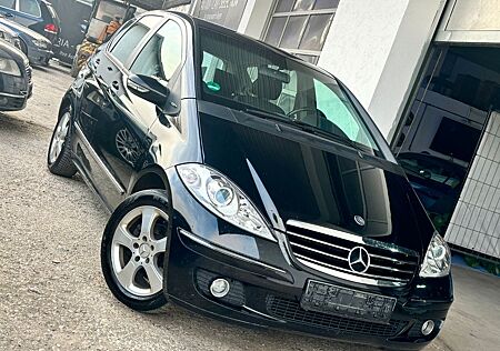 Mercedes-Benz A 150 AVANTGARDE * 1.HAND * ( ERST 147TKM ) AHK