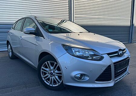Ford Focus Lim. Titanium 1.6i 2HAND KEINTÜV