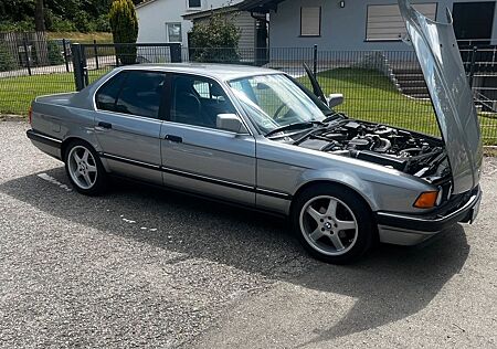 BMW 730 iA E32 / H-Zulassung