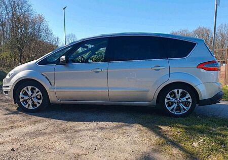 Ford S-Max 2,0 TDCi 103kW DPF Titanium PowerShift...