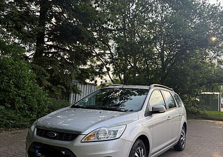 Ford Focus 1.6 l Benzin