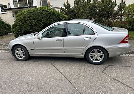 Mercedes-Benz C 240 CLASSIC Automat TÜV 4/26