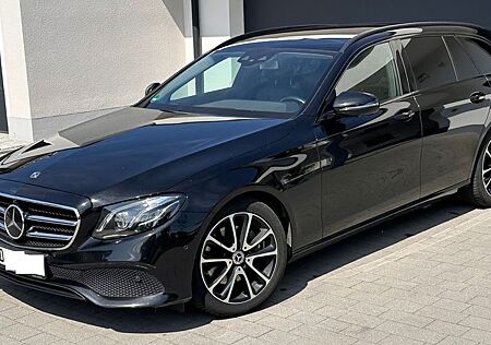 Mercedes-Benz E 300 E300 d T Avantgarde 245PS Night VOLL AHK Lede