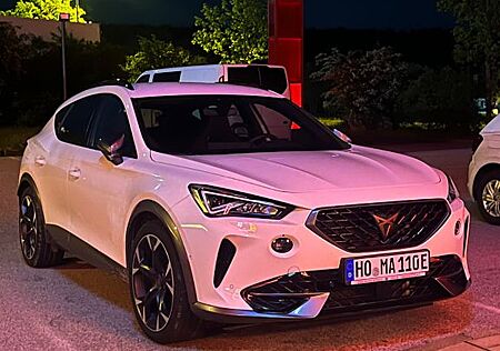 Cupra Formentor 1.4 e-HYBRID 180kW Priority VZ DSG...