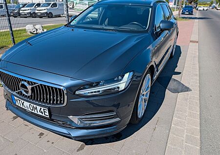 Volvo V90 T8 Twin Engine Inscription, Pano, 360°, B&W