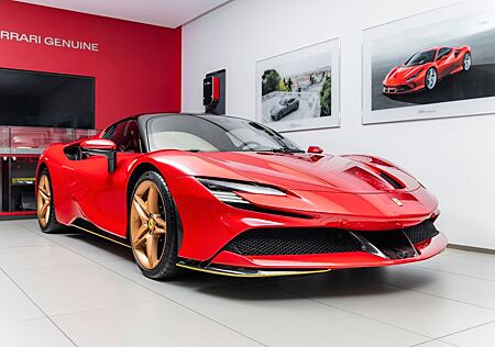 Ferrari SF90 gebraucht kaufen Ferrari SF90 Stradale