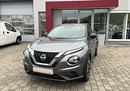 Nissan Juke 1.0DIG-T Acenta Autom. Komfort Paket