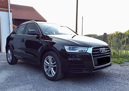 Audi Q3 2.0 TFSI Sport S-Line Navi/SHZ/AHK/PDC