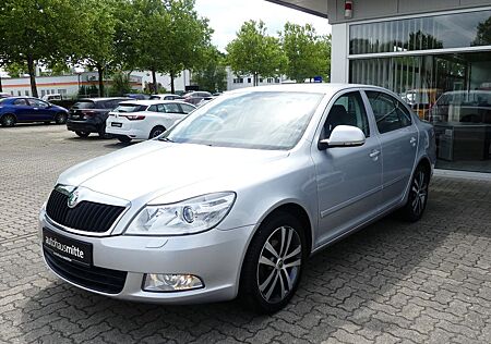 Skoda Octavia Lim. Family Xenon*SZH*PDC