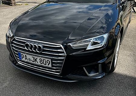 Audi A4 40 TFSI S tronic S line Avant S line