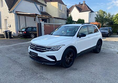 VW Tiguan Volkswagen Urban Sport 4Motion