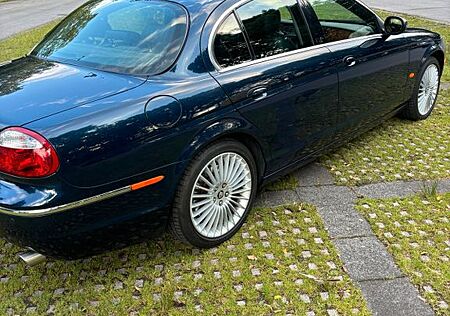 Jaguar S-Type 2.7 Liter V6 Diesel Executive Executive