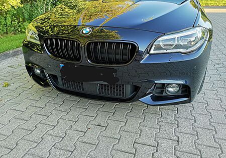 BMW 535xd Touring A - M Sport -M50d- Fond Entertainm