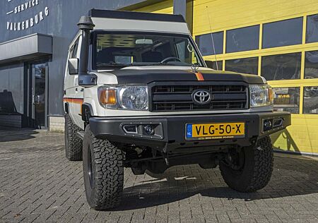 Toyota Land Cruiser HZJ 78 Reisauto Airco