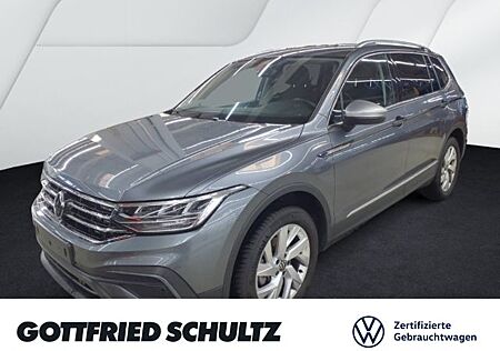 VW Tiguan Allspace Volkswagen Life 2.0 TDI DSG 18 Zoll GJR Nav