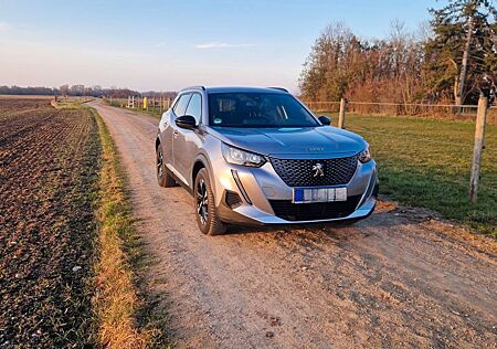 Peugeot e-2008 Allure Pack, reinelektrischer Kompakt-SUV