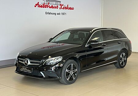 Mercedes-Benz C 220 d 4Matic T 9G-TRONIC +Memory+ Apple Carpla