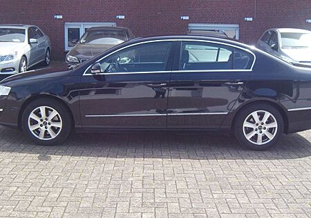 VW Passat Volkswagen Lim. 2.0 TDI Comfortline+1Hand+Temp.+SHZ+