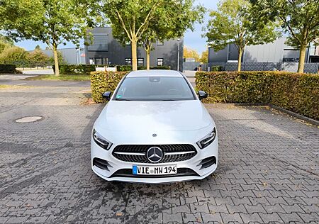 Mercedes-Benz A 250 Mercedes A250 AMG-Line zu verkaufen 2020