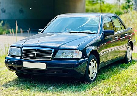 Mercedes-Benz C 180 ELEGANCE Elegance