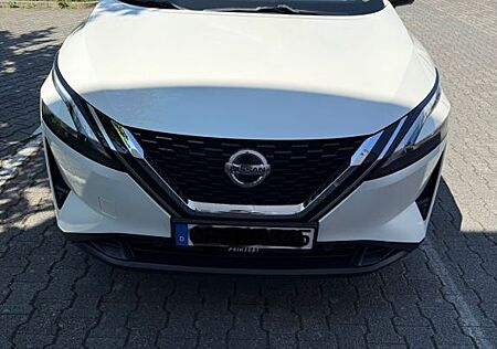 Nissan Qashqai 1.3 DIG-T MHEV 140PS N-Connecta N-Co...