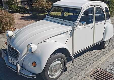 Citroën 2 CV 6 Club