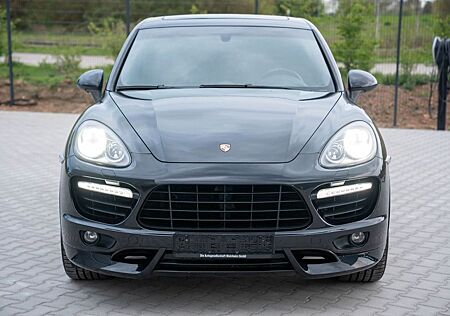 Porsche Cayenne CayenneTURBO*UNFALLFREI*SD-PAKET*AHK*BURMESTER