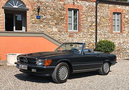 Mercedes-Benz SL 560 - Blauschwarz - R107