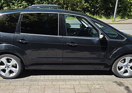 Ford S-Max 2,2 TDCi 129kW DPF Titanium Titanium