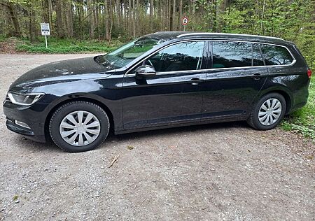 VW Passat Variant Volkswagen 2.0 TDI SCR Comfortline Varia...